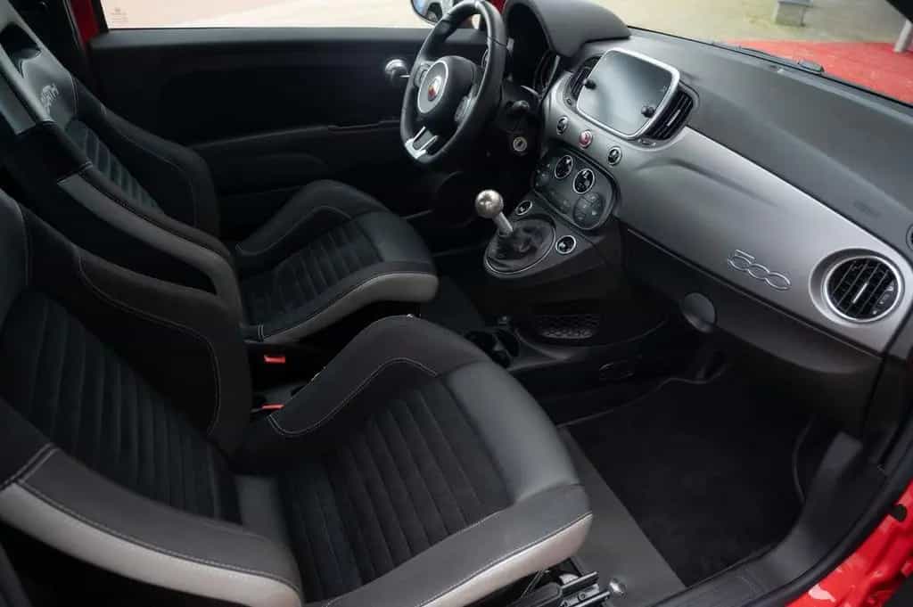 Abarth 595 Turismo 11/2017-photo-8