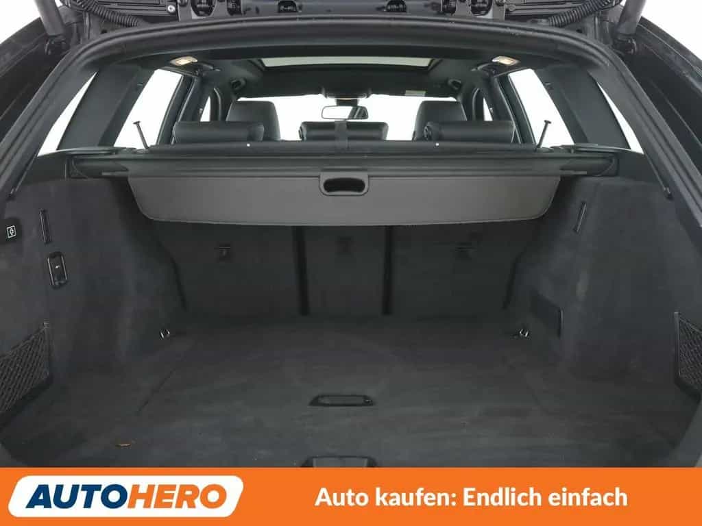 BMW 3 Series 320i M Sport Shadow Aut.*NAVI*LED*HUD*TEMPO*PDC* 01/2019-photo-16
