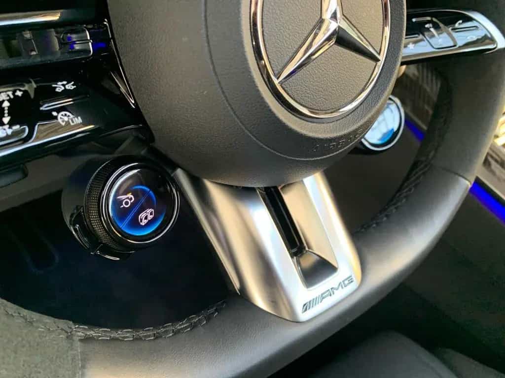 Mercedes-Benz AMG SL 63 4M+ *NIGHT*HA-LENK*MEMO*360°KAM*DISTR* 04/2025-photo-15