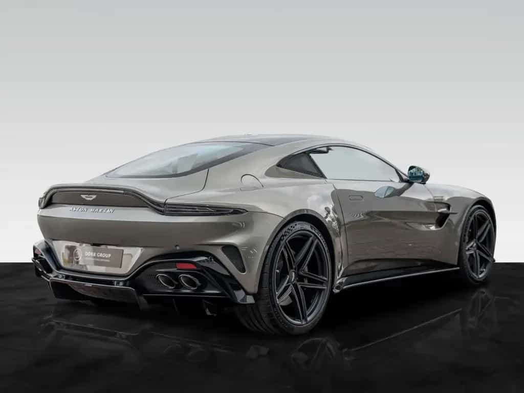 Aston Martin V8 Vantage | Carbon Trim | Jewellery Dark Satin 04/2026-photo-2