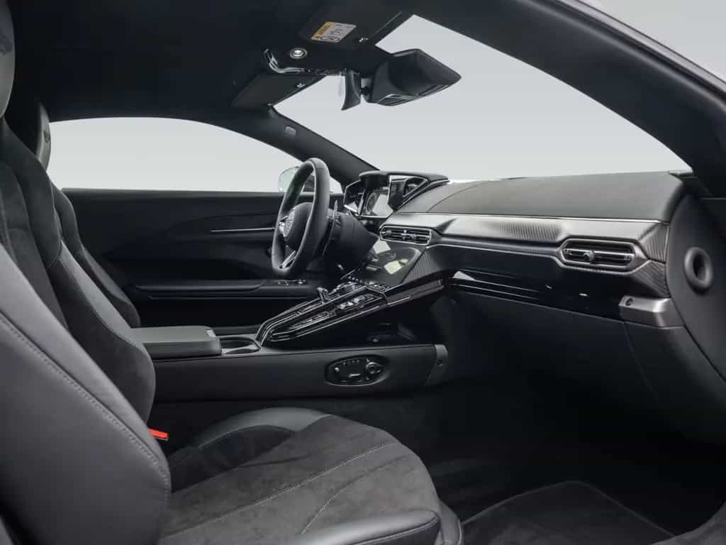 Aston Martin V8 Vantage | Carbon Trim | Jewellery Dark Satin 04/2026-photo-5
