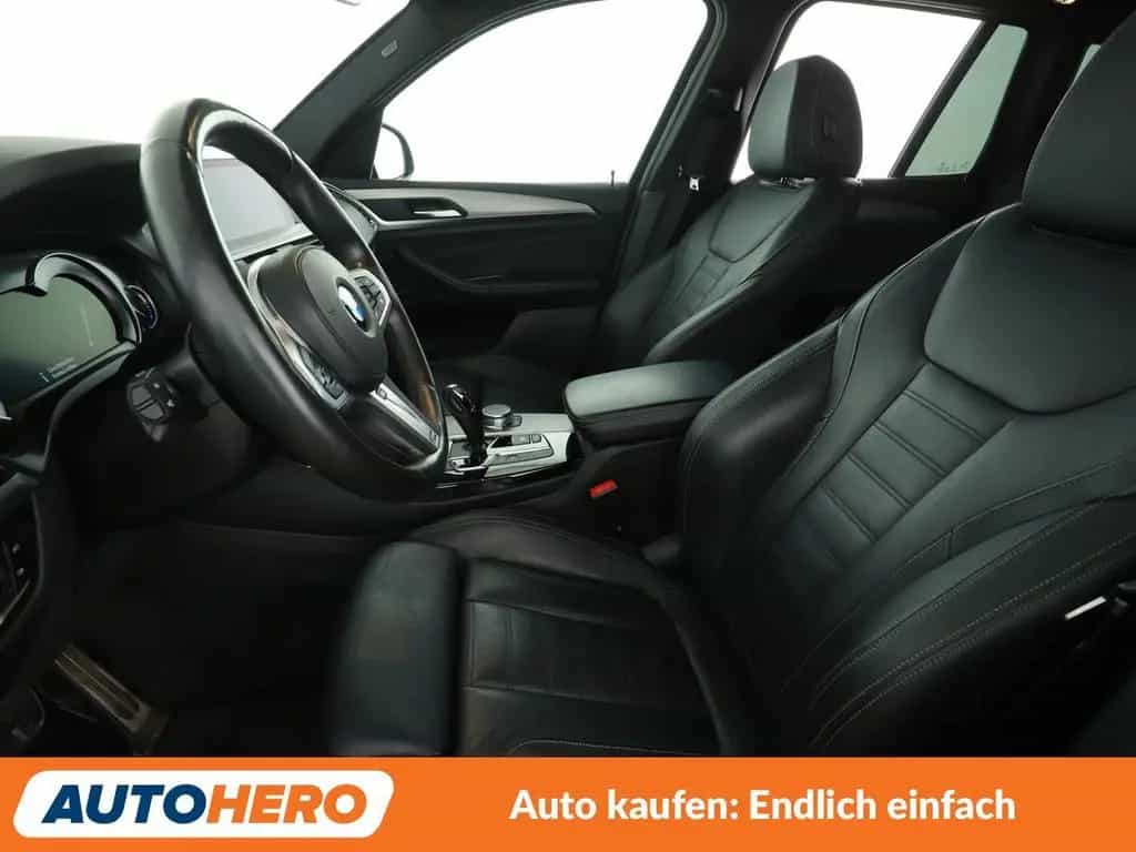 BMW X3 xDrive 20i M Sport Aut.*NAVI*LED*TEMPO*CAM* 09/2018-photo-9