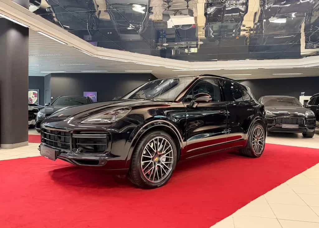 Porsche Cayenne Turbo MwSt.SportChrono PDCC PTV Burmeste 02/2018-photo-2