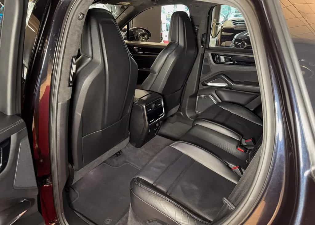 Porsche Cayenne Turbo MwSt.SportChrono PDCC PTV Burmeste 02/2018-photo-32