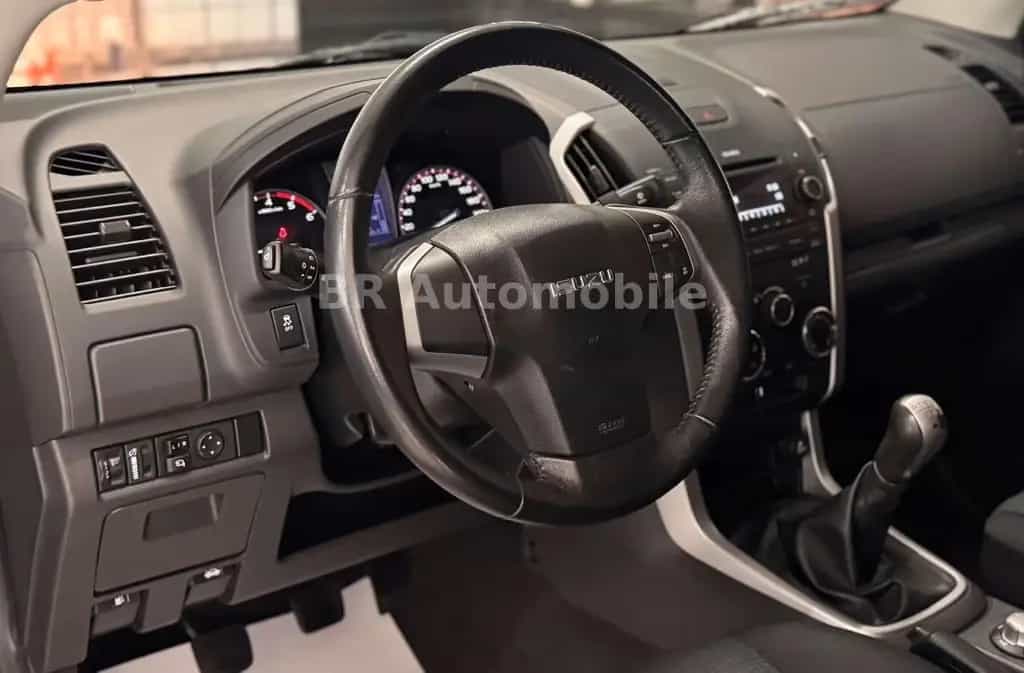 Isuzu D-Max Hardtop 4WD Basis*AHK*Klima*2.Hand*Tüv/Au 09/2016-photo-9
