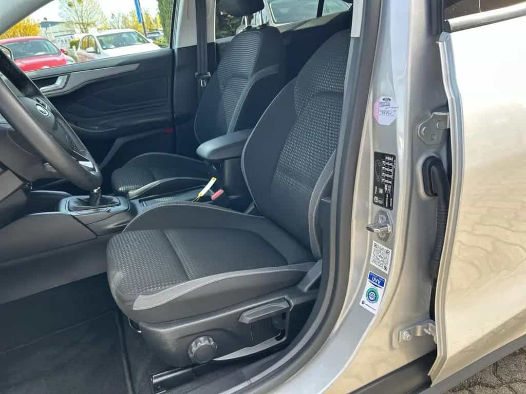 Ford Focus Turnier Cool & Connect 1.5 Ecoblue Klima N 11/2022-photo-11