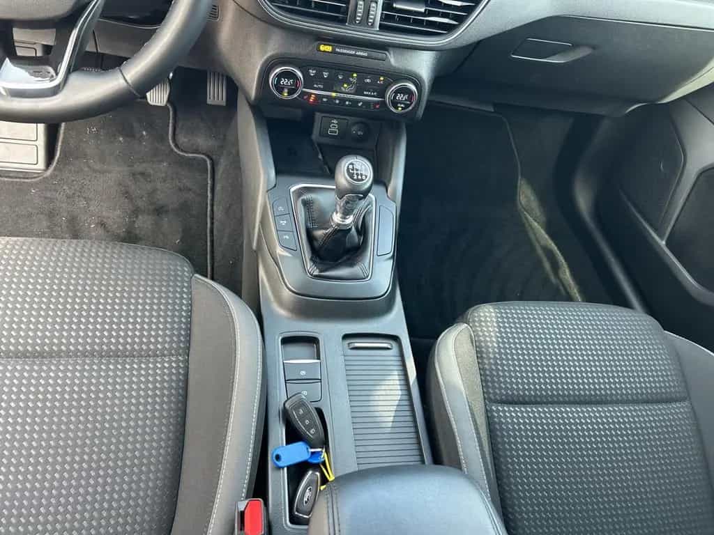 Ford Focus Turnier Cool & Connect 1.5 Ecoblue Klima N 11/2022-photo-8