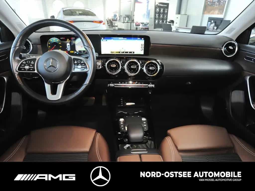 Mercedes-Benz A 200 d LED PDC LM TEMPOMAT 06/2021-photo-11