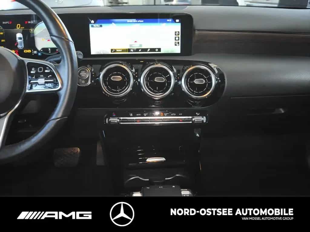 Mercedes-Benz A 200 d LED PDC LM TEMPOMAT 06/2021-photo-8