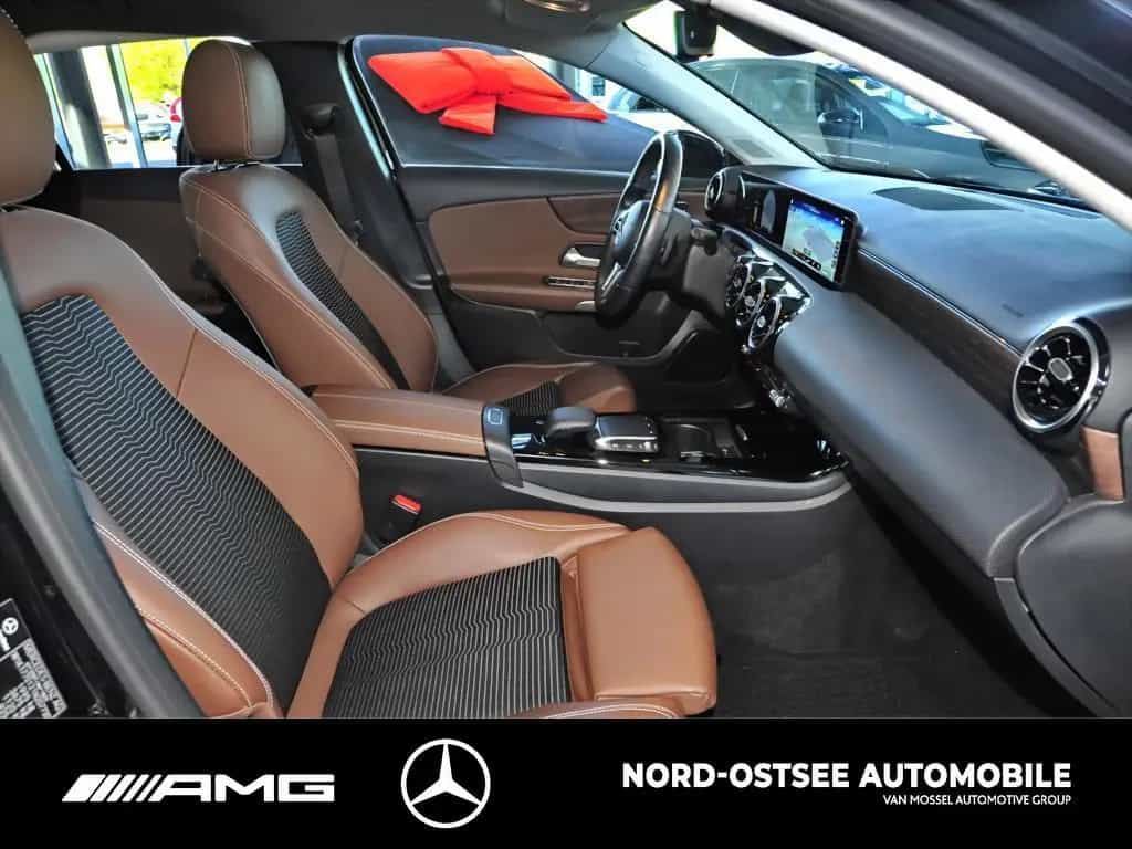 Mercedes-Benz A 200 d LED PDC LM TEMPOMAT 06/2021-photo-9