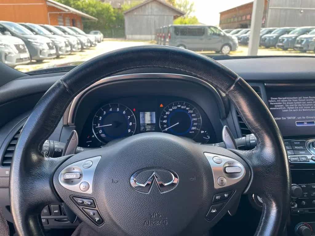 Infiniti QX70 S PREMIUM 320 PS ( * NAVI * SPORTSITZE * ) 01/2017-photo-7