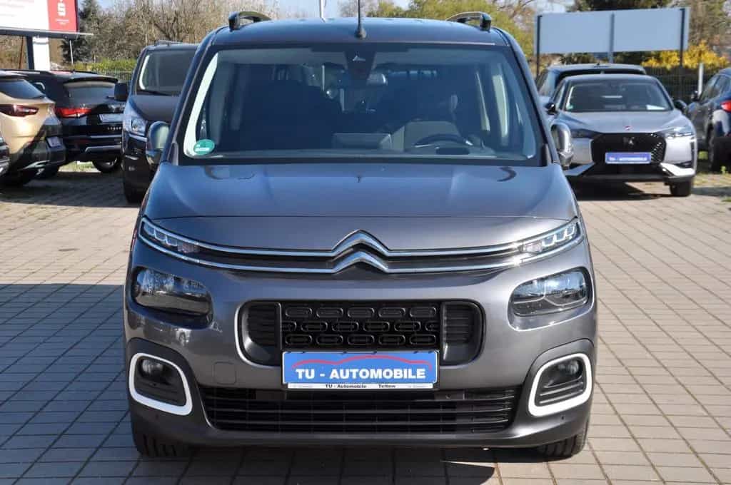 Citroën Berlingo XL Shine Aut. AHK-STANDHZ-HUD-230V-7Si. 01/2020-photo-1