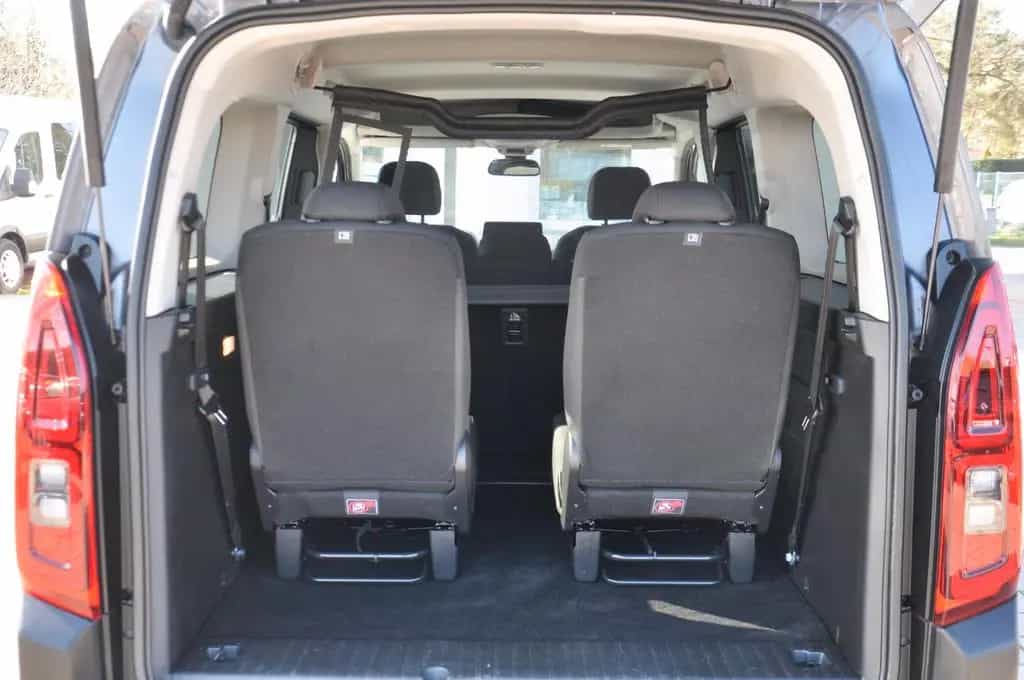 Citroën Berlingo XL Shine Aut. AHK-STANDHZ-HUD-230V-7Si. 01/2020-photo-11
