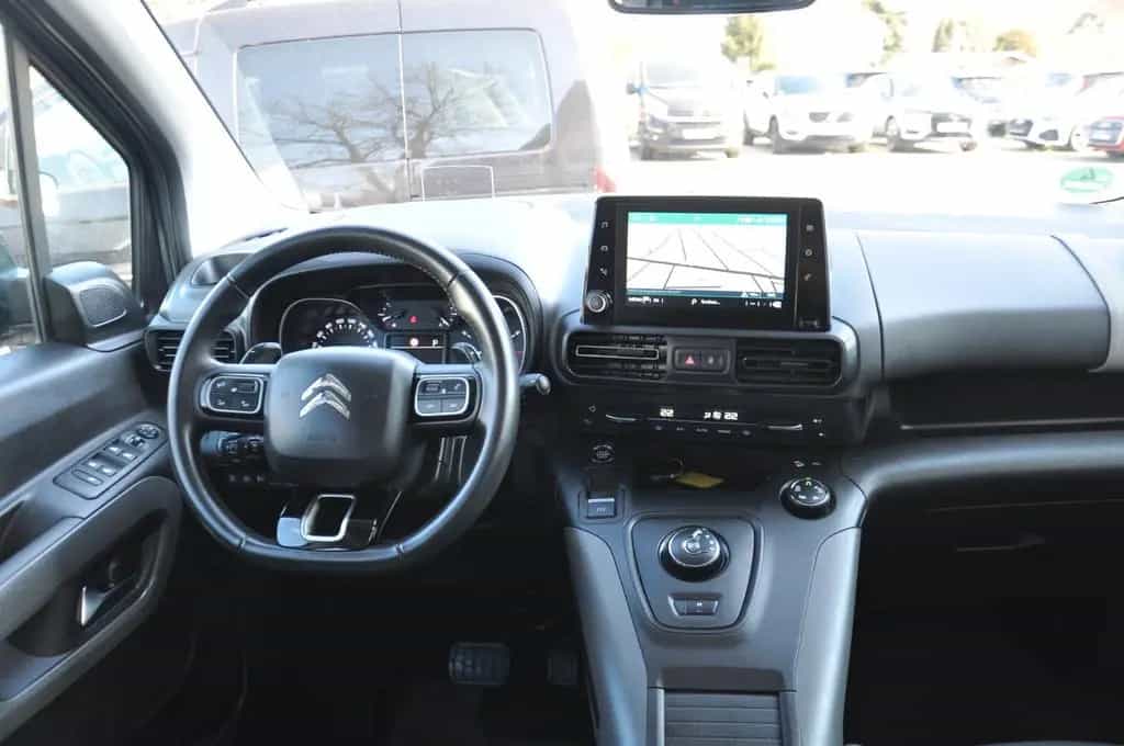 Citroën Berlingo XL Shine Aut. AHK-STANDHZ-HUD-230V-7Si. 01/2020-photo-14