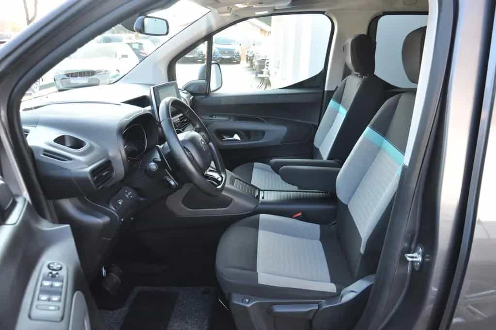 Citroën Berlingo XL Shine Aut. AHK-STANDHZ-HUD-230V-7Si. 01/2020-photo-16