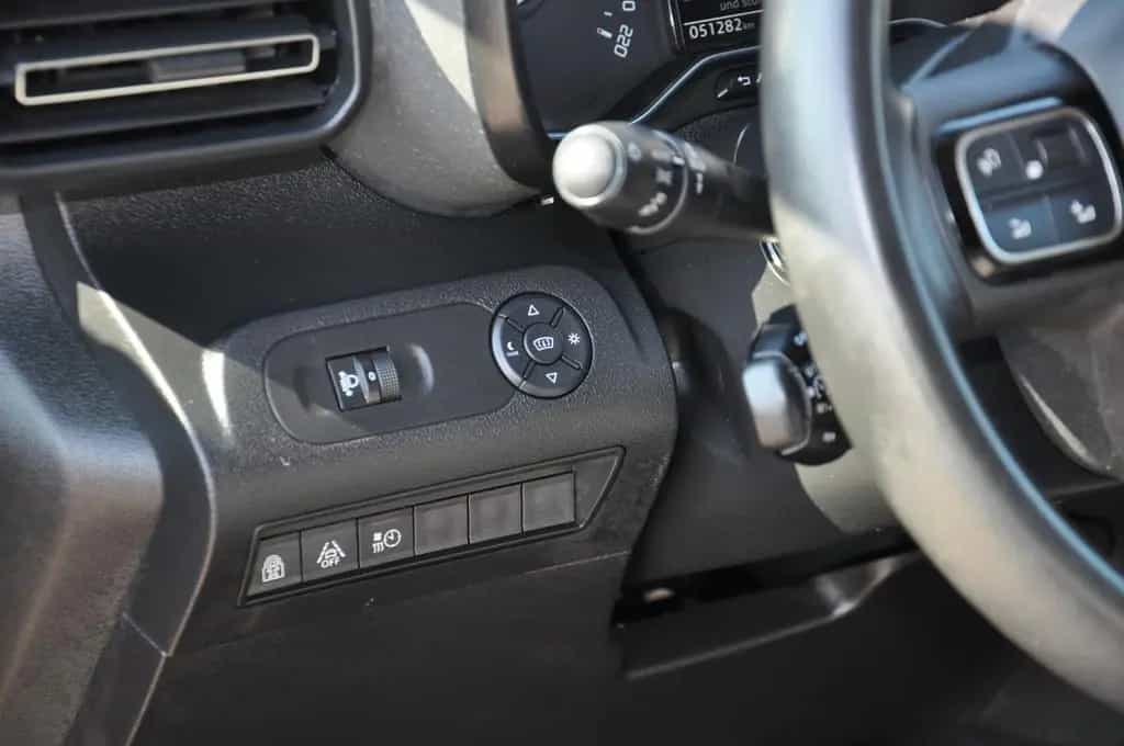 Citroën Berlingo XL Shine Aut. AHK-STANDHZ-HUD-230V-7Si. 01/2020-photo-21