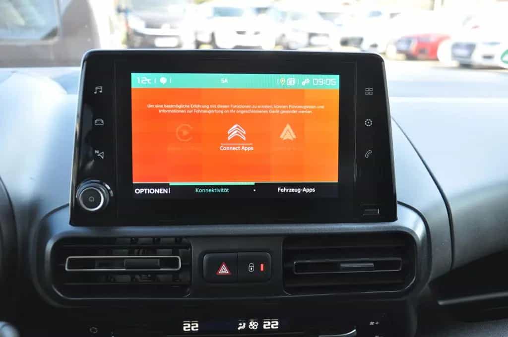 Citroën Berlingo XL Shine Aut. AHK-STANDHZ-HUD-230V-7Si. 01/2020-photo-27