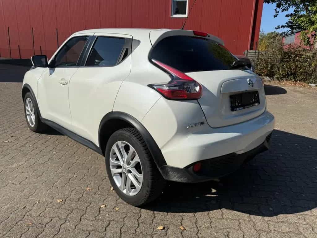 Nissan Juke N-Connecta 08/2016-photo-3