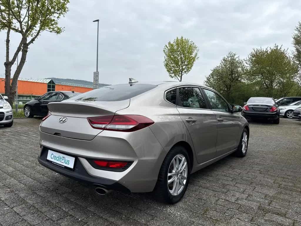 Hyundai i30 Fastback Style 03/2019-photo-6