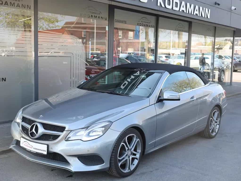 Mercedes-Benz E 200 200 Sport-Paket*Cabrio*Leder*LED*Airscarf* 04/2015-photo-4