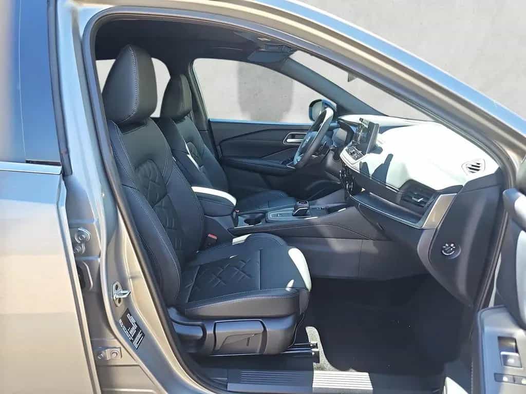 Nissan Qashqai 1.3 DIG-T X-Tronic Tekna Winterpaket ... 02/2026-photo-13