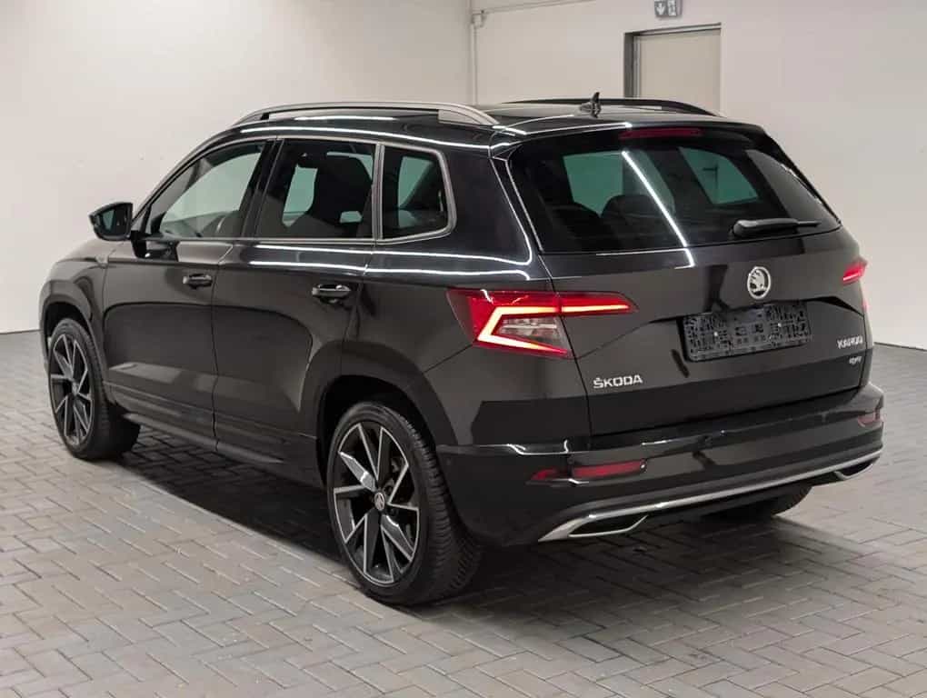 Skoda Karoq 4x4 Sportline Standhz/AHK/Pano/DCC/Canton 06/2019-photo-1