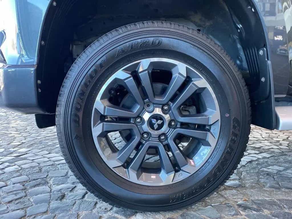Mitsubishi L200 Top DK /4WD/Kamera/PDC/Garantie/Höherlegung 12/2022-photo-11