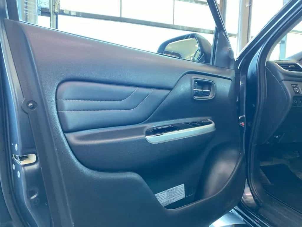 Mitsubishi L200 Top DK /4WD/Kamera/PDC/Garantie/Höherlegung 12/2022-photo-14