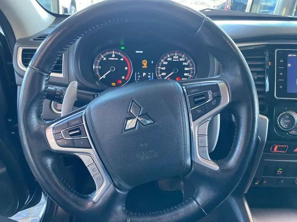 Mitsubishi L200 Top DK /4WD/Kamera/PDC/Garantie/Höherlegung 12/2022-photo-18