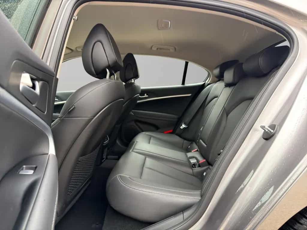 Genesis G70 Shooting Brake Premium Aut. 5 Jahre Garantie 07/2024-photo-14
