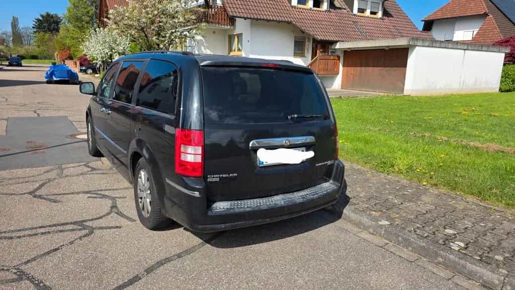 Chrysler Grand Voyager Limited 2.8 CRD Autom. Limited 10/2008-photo-4