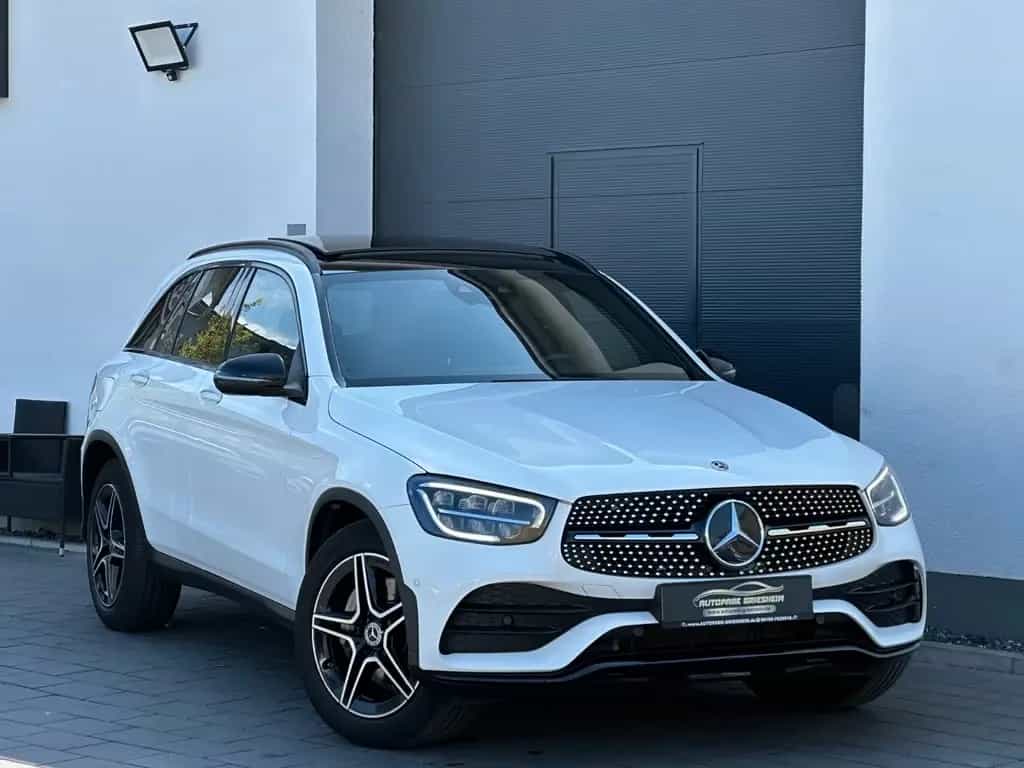 Mercedes-Benz GLC-Class 300 4M*AMG*DI-TACHO*BURM*PANO*ACC*AHK*KAMERA 11/2019-photo-0