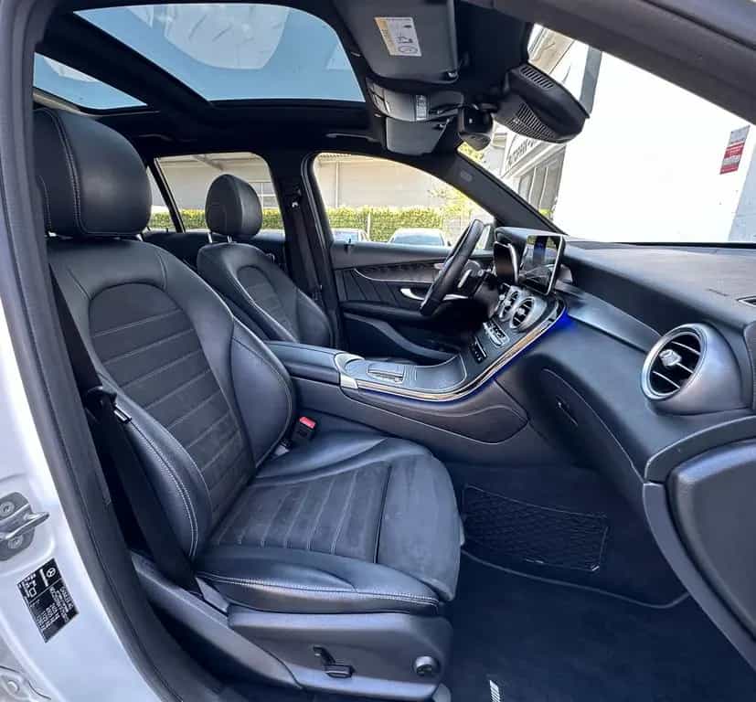 Mercedes-Benz GLC-Class 300 4M*AMG*DI-TACHO*BURM*PANO*ACC*AHK*KAMERA 11/2019-photo-5