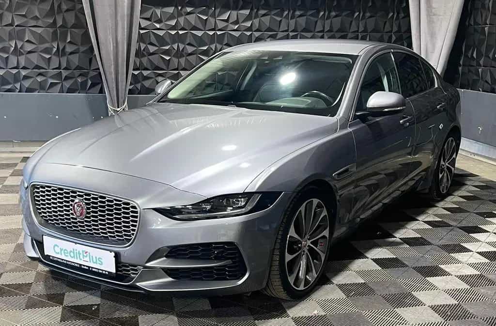 Jaguar XE S AWD Neues Modell, LED, Kamera, Navi 01/2020-photo-1