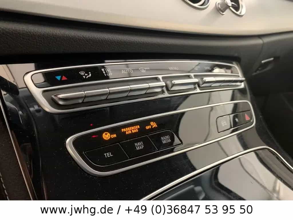 Mercedes-Benz E-Class E400 d 4M Facelift Avantgarde Distronic MB-LED 01/2021-photo-12