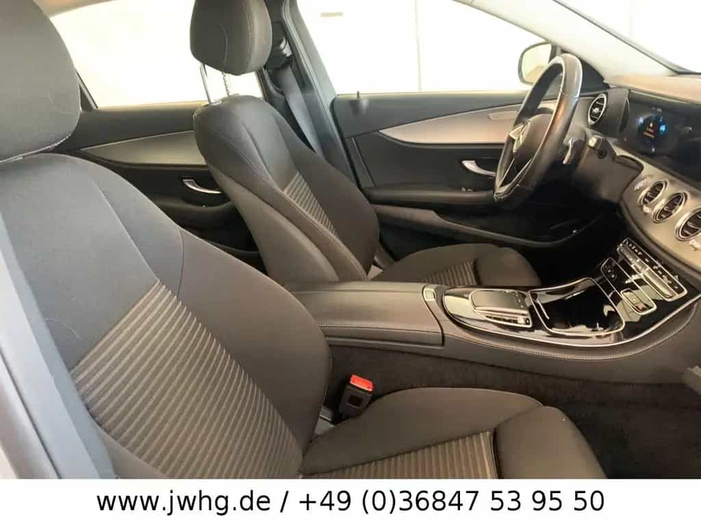 Mercedes-Benz E-Class E400 d 4M Facelift Avantgarde Distronic MB-LED 01/2021-photo-3