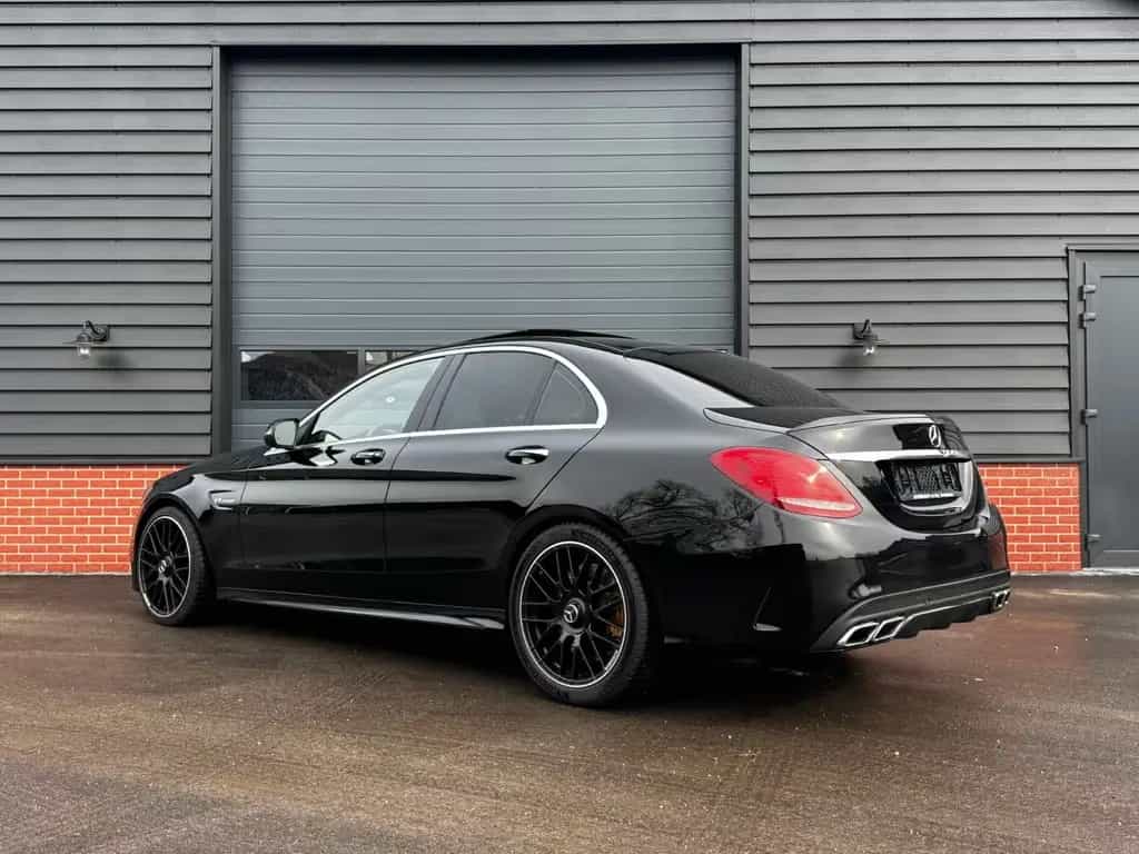 Mercedes-Benz C-Class 63 AMG Mercedes-AMG C 63 Mercedes-AMG 07/2016-photo-1