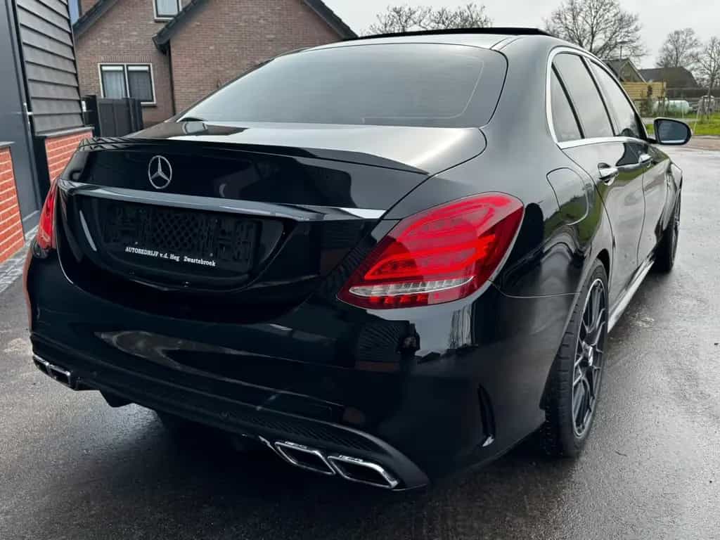 Mercedes-Benz C-Class 63 AMG Mercedes-AMG C 63 Mercedes-AMG 07/2016-photo-5