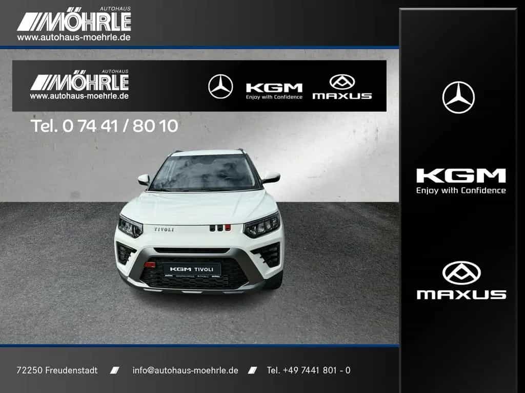 KGM Tivoli 1.5 P Nomad Plus 4WD Sondermodell LED null-photo-0