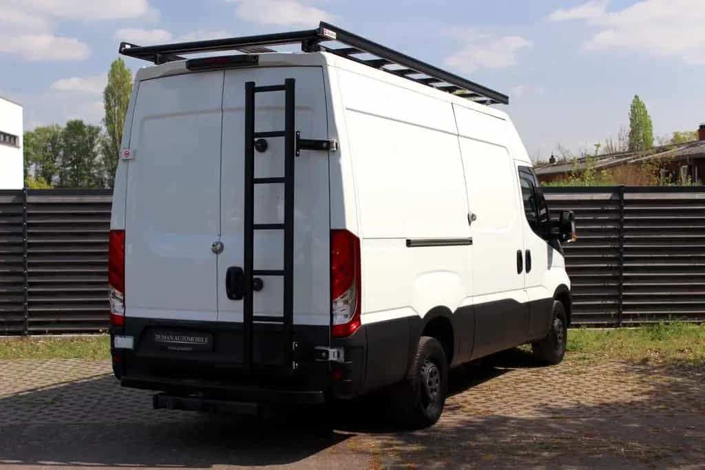 Iveco Daily 3.0HPI Automatik HKa 35 S 3520 3-SITZ AHK 04/2018-photo-5