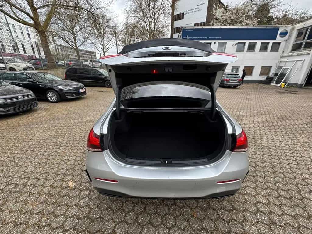 Mercedes-Benz A-Class 200 Limousine AMG-Line 7G /MBUX/Burme/Ambiente 08/2020-photo-4