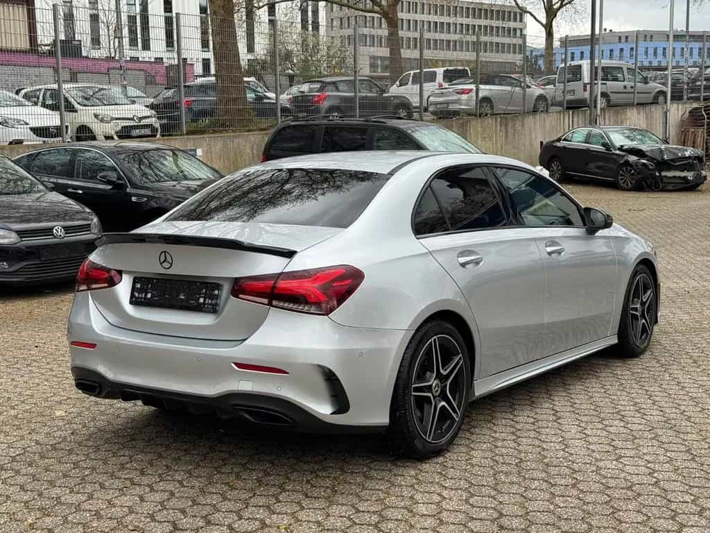 Mercedes-Benz A-Class 200 Limousine AMG-Line 7G /MBUX/Burme/Ambiente 08/2020-photo-5