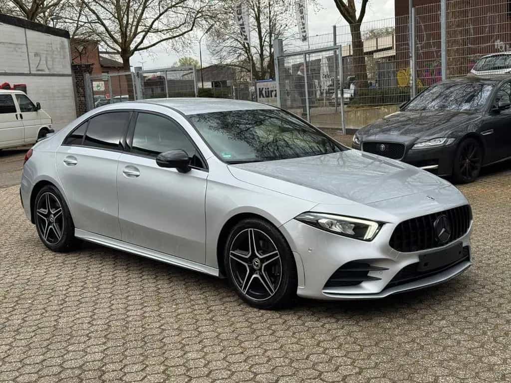 Mercedes-Benz A-Class 200 Limousine AMG-Line 7G /MBUX/Burme/Ambiente 08/2020-photo-6