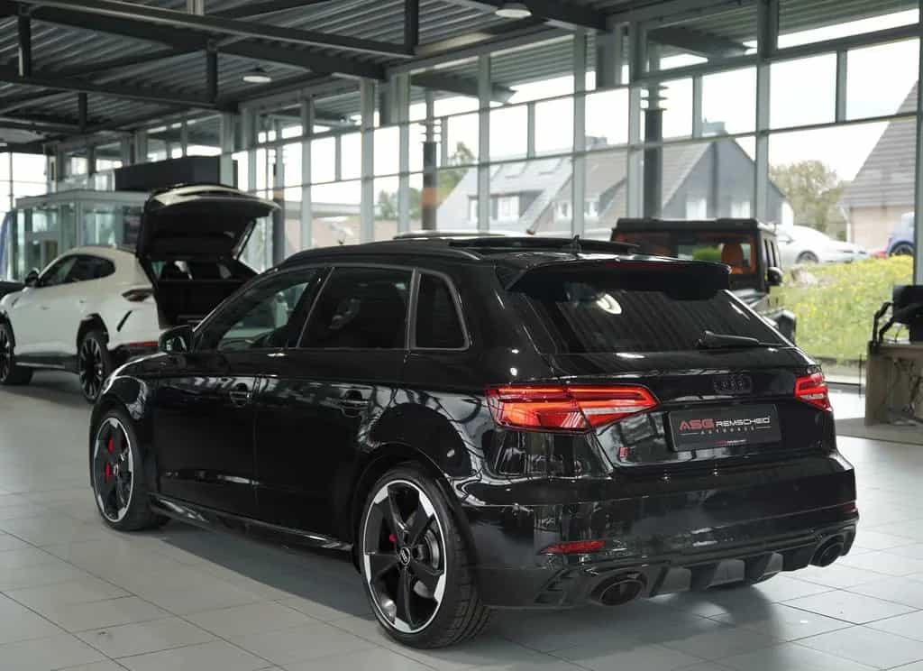 Audi RS3 2.5 TFSI quattro*Schale*Pano*RS-AGA*1H*B&O* 08/2019-photo-10