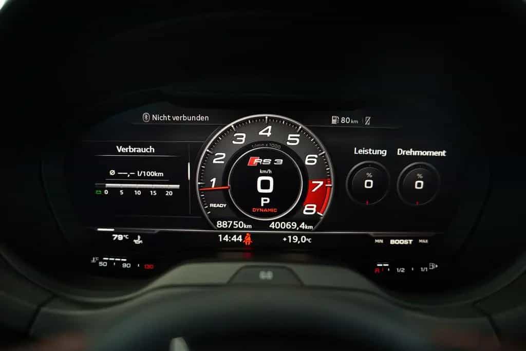 Audi RS3 2.5 TFSI quattro*Schale*Pano*RS-AGA*1H*B&O* 08/2019-photo-42