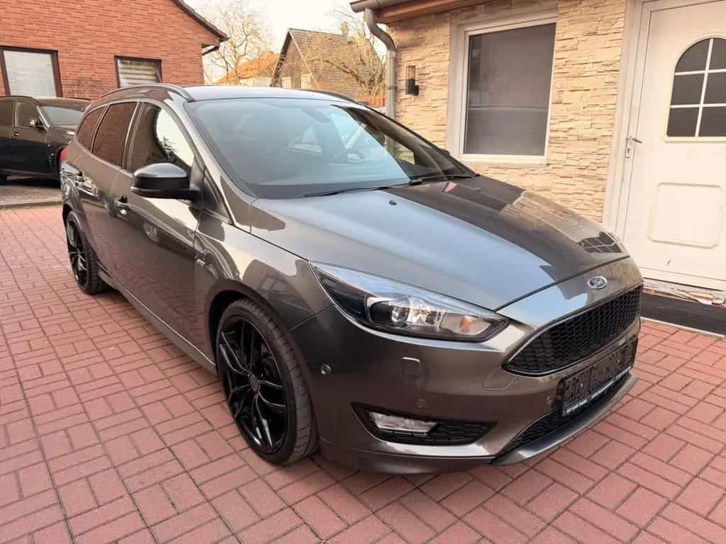 Ford Focus Turnier ST-Line AUT+LED+NAVI+19"ALU 09/2018-photo-2