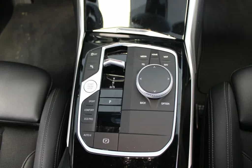 BMW 3 Series 320 320d Touring Aut. - 1.HAND - 11/2022-photo-13