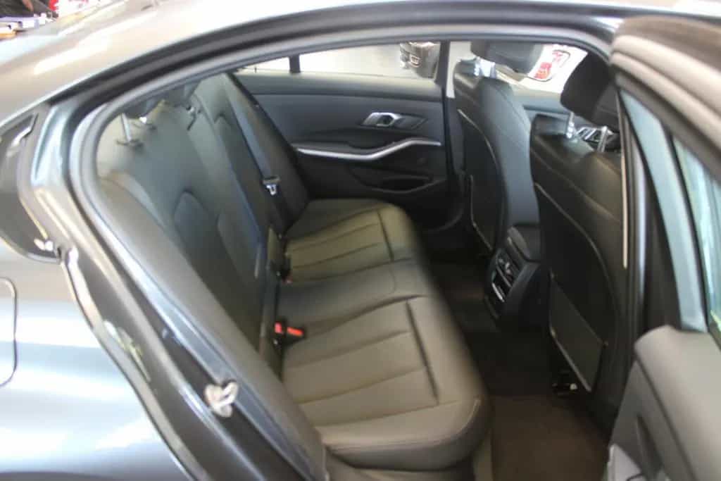 BMW 320 320d Aut. Sport Line 02/2022-photo-13