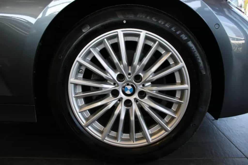BMW 320 320d Aut. Sport Line 02/2022-photo-7
