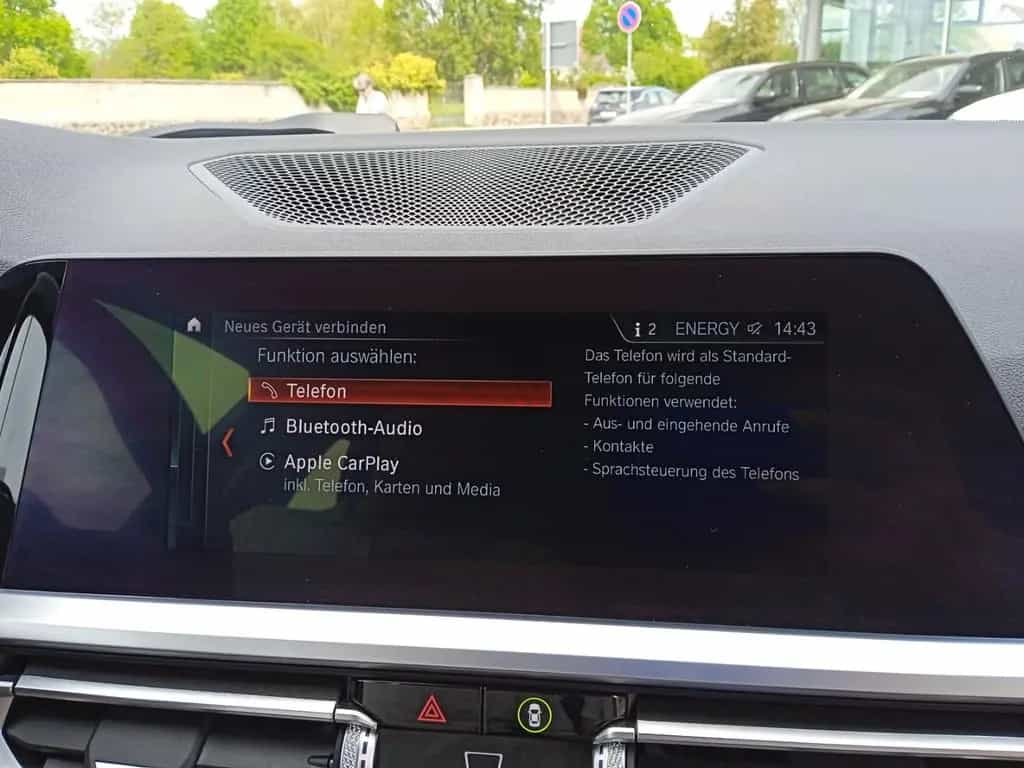 BMW 320 i Sport Line Touring  Aut.  SHZG+TEMPOMAT+NA 01/2020-photo-17